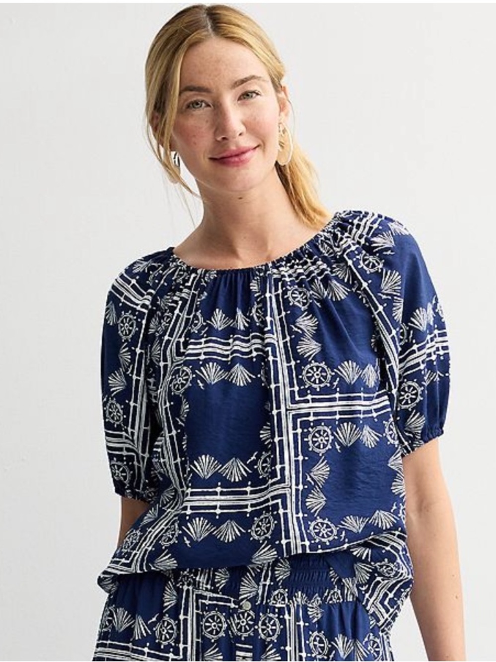 Blue and white top